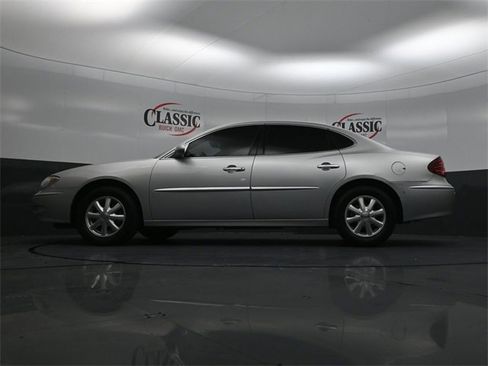 Used 2005 Buick LaCrosse CXL w/ Gold Convenience Package image 25
