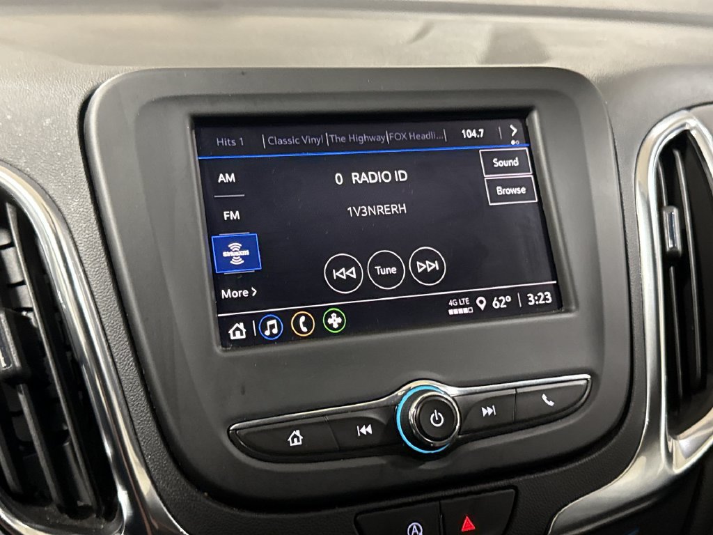 Used 2024 Chevrolet Equinox LT AWD/4WD image 14