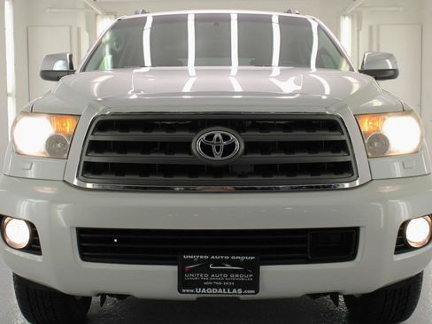 Used 2008 Toyota Sequoia Platinum image 27