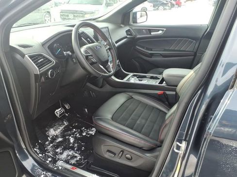 Used 2024 Ford Edge ST-Line image 14