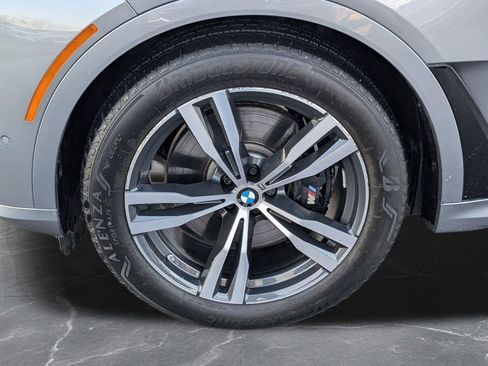 Used 2025 BMW X7 M60i w/ Climate Comfort Package AWD/4WD image 36