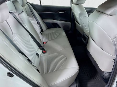 Used 2023 Toyota Camry SE image 25