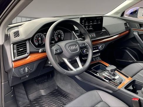 Certified 2023 Audi Q5 2.0T Premium Plus w/ Premium Plus Package AWD/4WD image 17