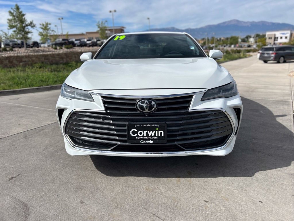 Used 2019 Toyota Avalon Limited w/ Advanced Safety Package FWD image 2