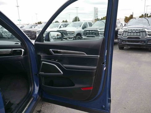 Used 2025 Kia Telluride SX X-Line image 27