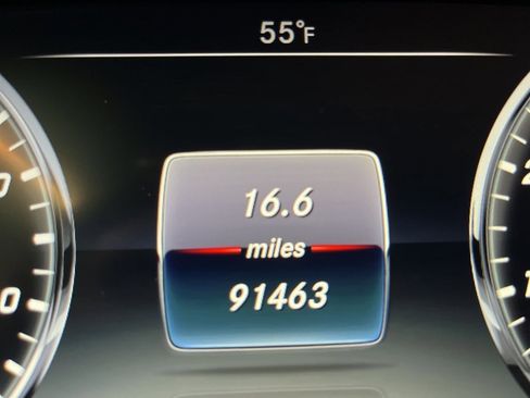 Used 2016 Mercedes-Benz S 550 4MATIC Sedan image 17