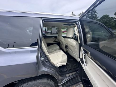 Used 2021 Lexus GX 460 Premium AWD/4WD image 9