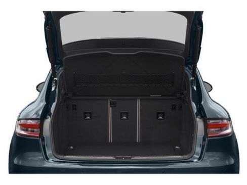 Certified 2020 Porsche Macan image 14