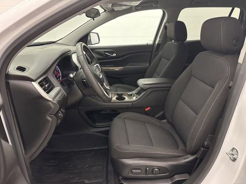 Used 2023 GMC Acadia SLE w/ Driver Convenience Package FWD image 22