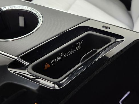 Used 2024 Cadillac Lyriq Luxury w/ LPO, Floor Liner Package image 12