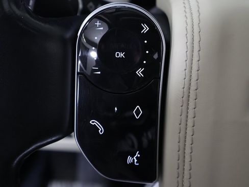 Used 2020 Land Rover Range Rover HSE image 53