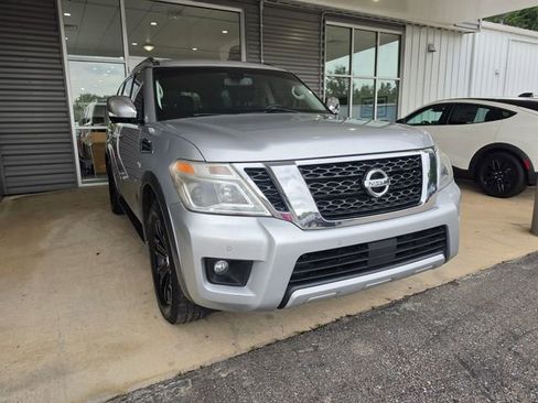 Used 2017 Nissan Armada Platinum w/ Interior Lighting Package RWD image 2