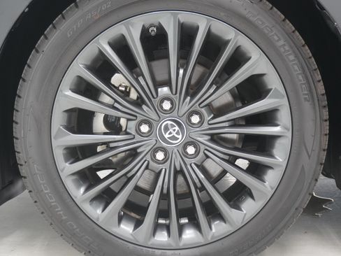 Used 2019 Toyota Avalon XSE w/ All Weather Liner Package FWD image 26