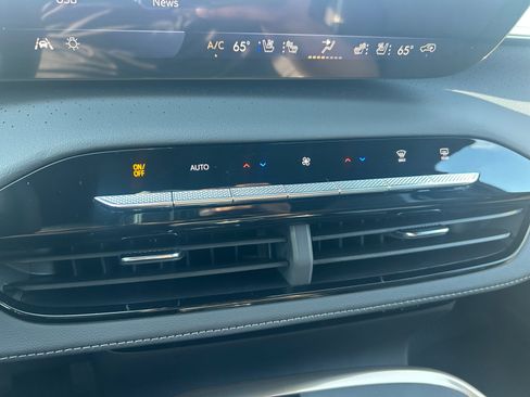 New 2026 Buick Enclave Avenir w/ Super Cruise Package image 18