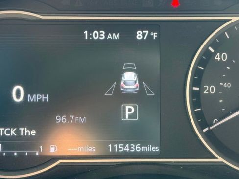 Used 2019 Nissan Kicks SV image 14