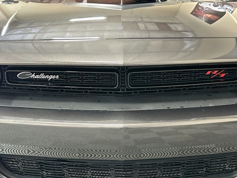 Used 2017 Dodge Challenger R/T image 46