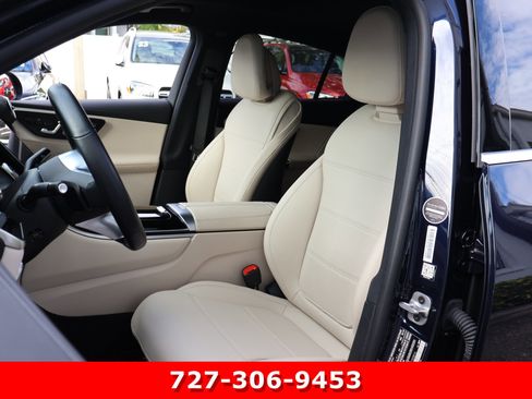 Certified 2024 Mercedes-Benz GLC 300 4MATIC image 2