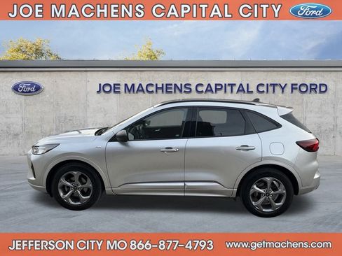 Certified 2023 Ford Escape ST-Line w/ Tech Pack #1 image 4