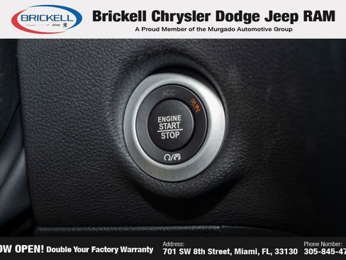 New 2026 Chrysler Pacifica Select w/ S Appearance Package image 27