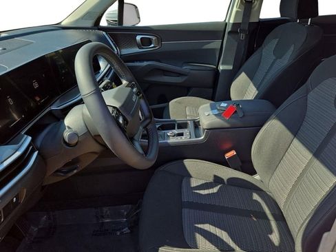 New 2026 Kia Sorento LX FWD image 18