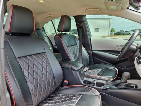 Used 2024 Toyota Corolla LE image 21