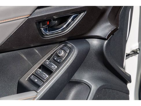 Certified 2024 Subaru Crosstrek 2.5i Limited image 19