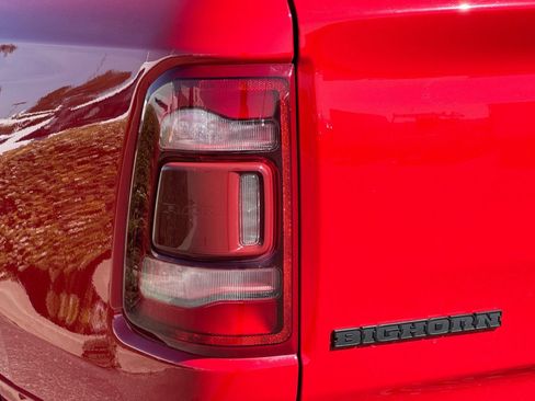 Used 2022 RAM 1500 Big Horn AWD/4WD image 32