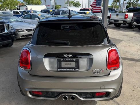 Used 2018 MINI Cooper S FWD image 6