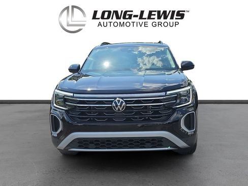 Certified 2024 Volkswagen Atlas Peak Edition SE AWD/4WD image 11