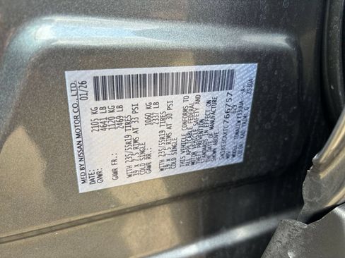 Used 2026 Nissan Rogue SL FWD image 31