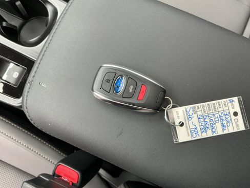 New 2026 Subaru Outback Limited AWD/4WD image 28