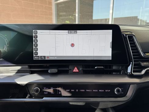 Used 2023 Kia Sportage SX Prestige image 25