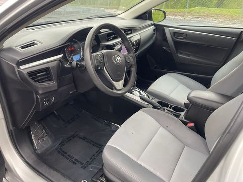 Used 2016 Toyota Corolla L FWD image 11