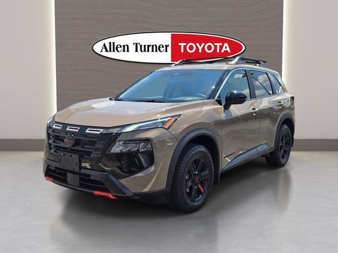 Used 2026 Nissan Rogue SV w/ Rock Creek Premium Package AWD/4WD image 3