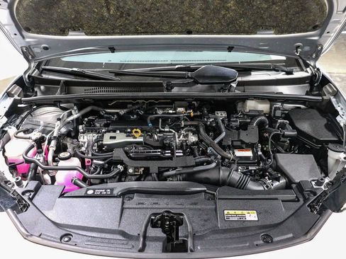 Certified 2023 Toyota Prius XLE FWD image 28