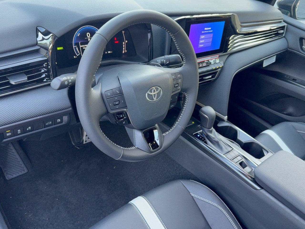 Certified 2026 Toyota Camry SE FWD image 4