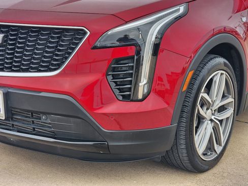 Used 2023 Cadillac XT4 Sport w/ Cold Weather Package image 9