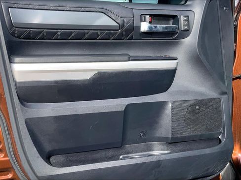 Used 2015 Toyota Tundra Platinum image 21