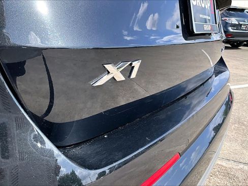 Used 2025 BMW X1 xDrive28i AWD/4WD image 29