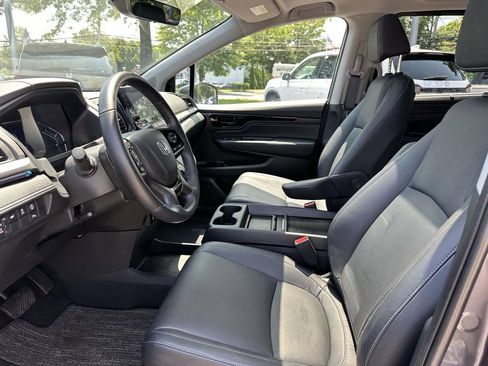 Certified 2023 Honda Odyssey Touring image 15