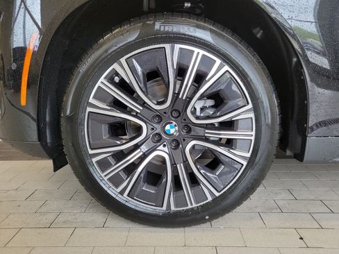 Used 2026 BMW X3 xDrive30i w/ Premium Package AWD/4WD image 12