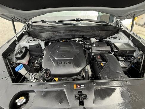 Used 2022 Kia Telluride SX w/ SX Prestige Package image 56