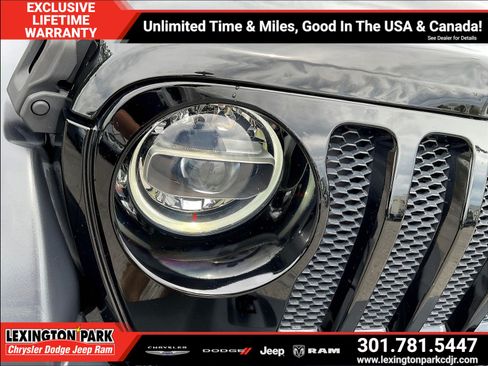 Used 2020 Jeep Wrangler Unlimited Sport AWD/4WD image 29