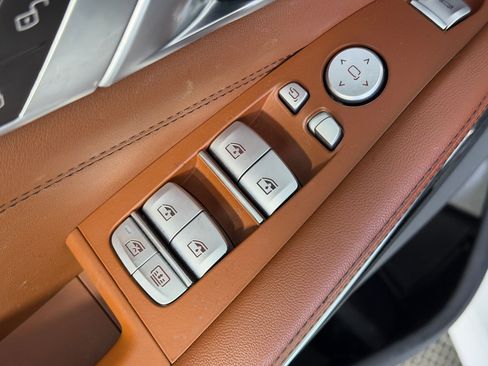 Certified 2024 BMW X7 M60i w/ Climate Comfort Package image 24