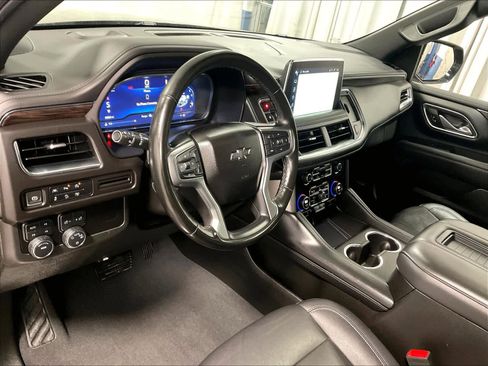 Used 2023 Chevrolet Tahoe Z71 w/ Luxury Package image 8