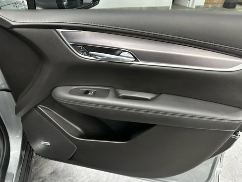 Used 2023 Cadillac XT6 Luxury AWD/4WD image 18