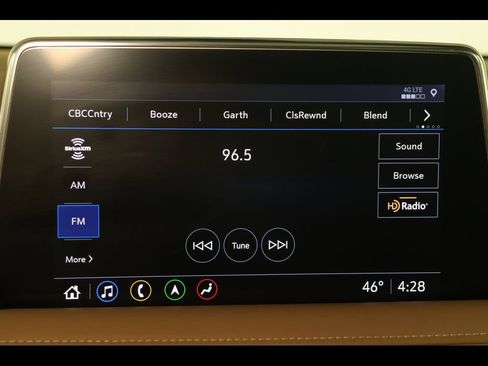 Used 2021 Chevrolet Tahoe Premier w/ Premium Package image 29