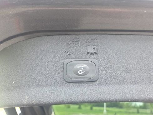 Used 2016 Ford Escape Titanium FWD image 14