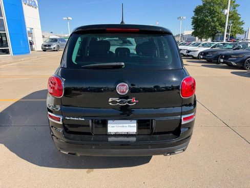 Used 2018 FIAT 500L Pop w/ Popular Equipment Group FWD image 3