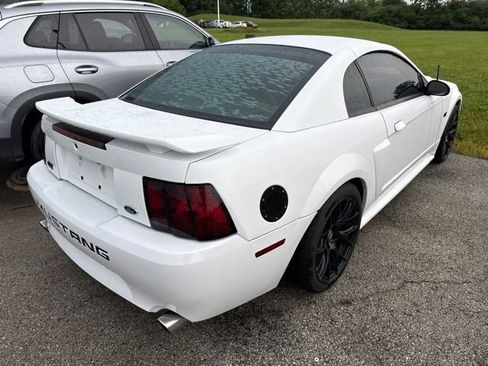 Used 2004 Ford Mustang GT RWD image 5